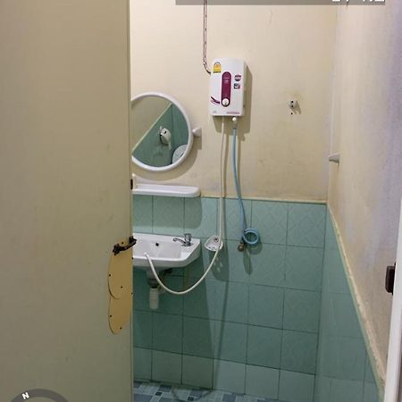 Pa Kha Guesthouse Muang Khong Ngoại thất bức ảnh